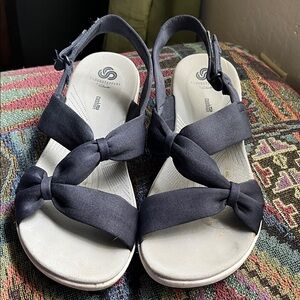 Cloudsteppers by Clarks Women's Navy Sandals